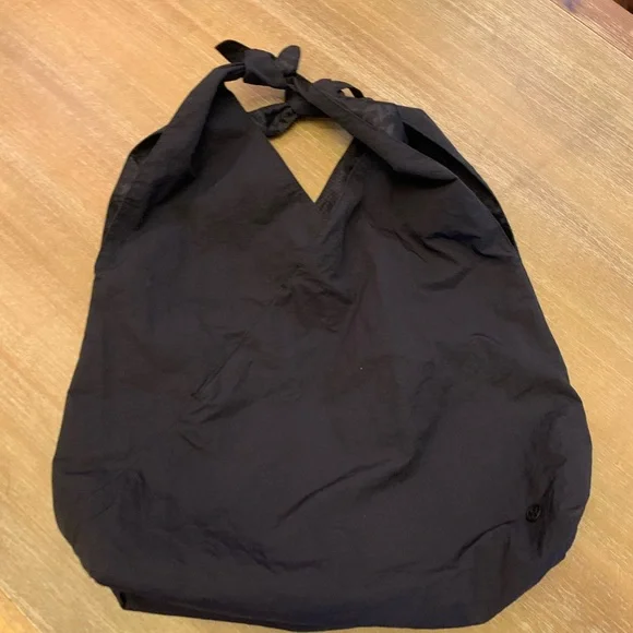 Lululemon Athletica Black Bag with Sporty Elegance - Picture 1 of 12